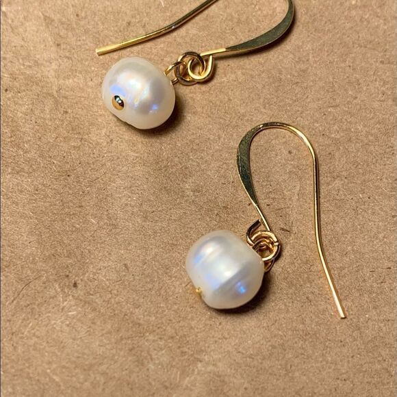 Handcrafted Pearl Earrings - Picture 3 of 10